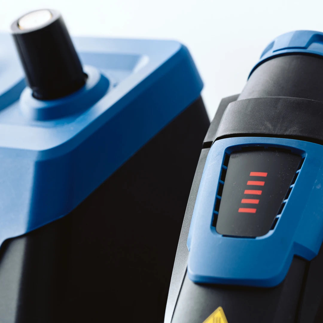 HB 720 K bead, pneumatic Hotmelt Gun with console