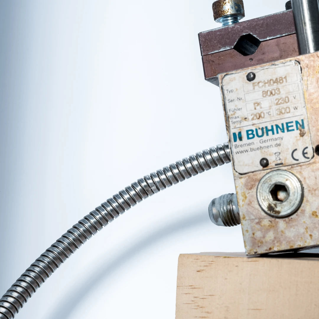 Auftragskopf B402-84V mit zwei schwenkbaren Modulen – Raupe